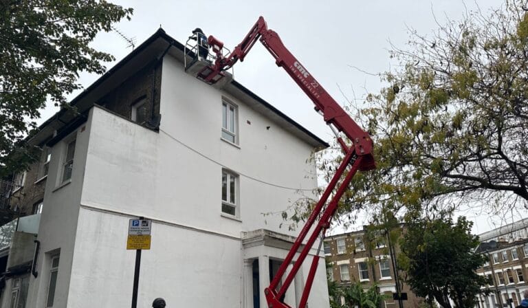 Top Gutter Cleaning Services in High Wycombe