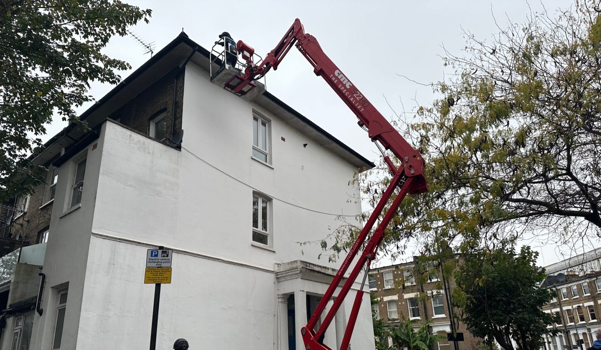 Top Gutter Cleaning Services in High Wycombe