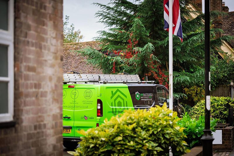 Commercial Gutter Cleaning in London